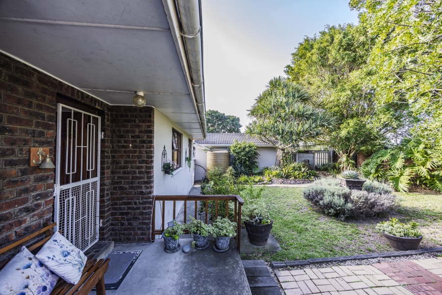 3 Bedroom Property for Sale in Beacon Bay North Eastern Cape